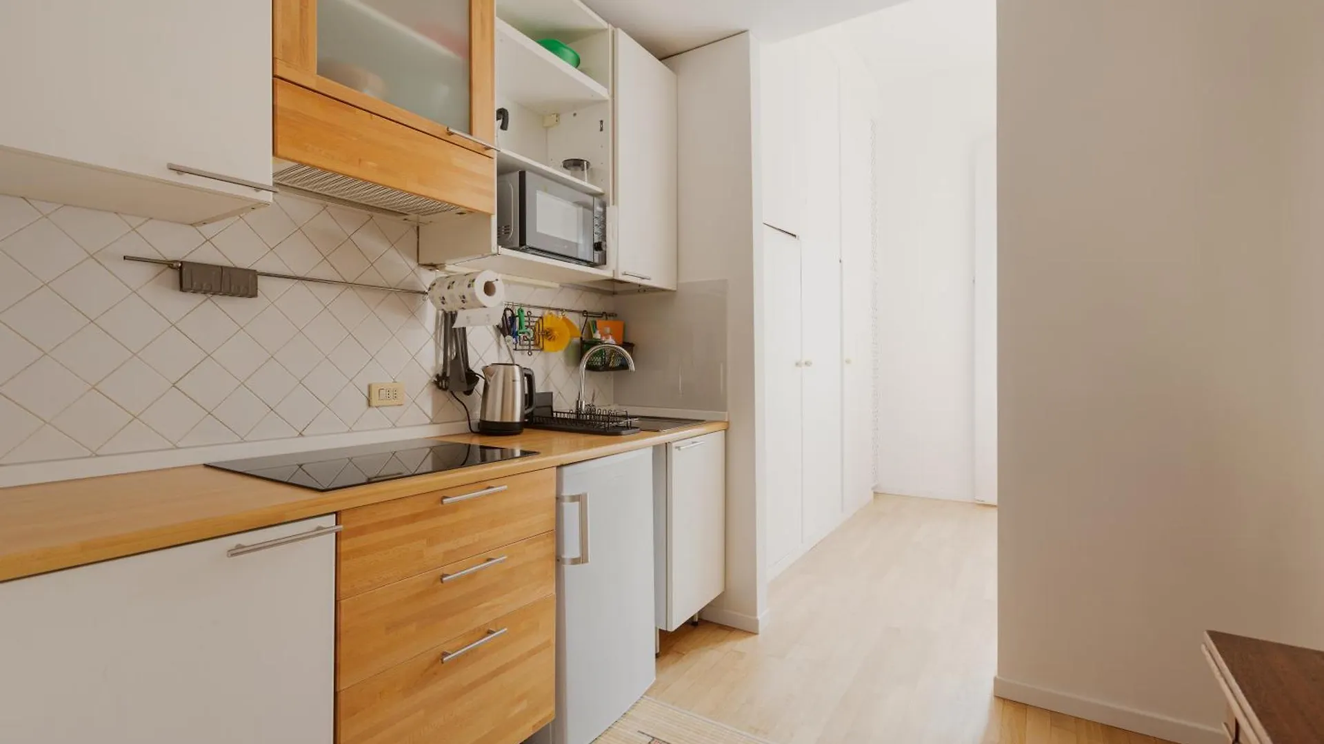 Garibaldi & Isola District Functional Apartment Milán