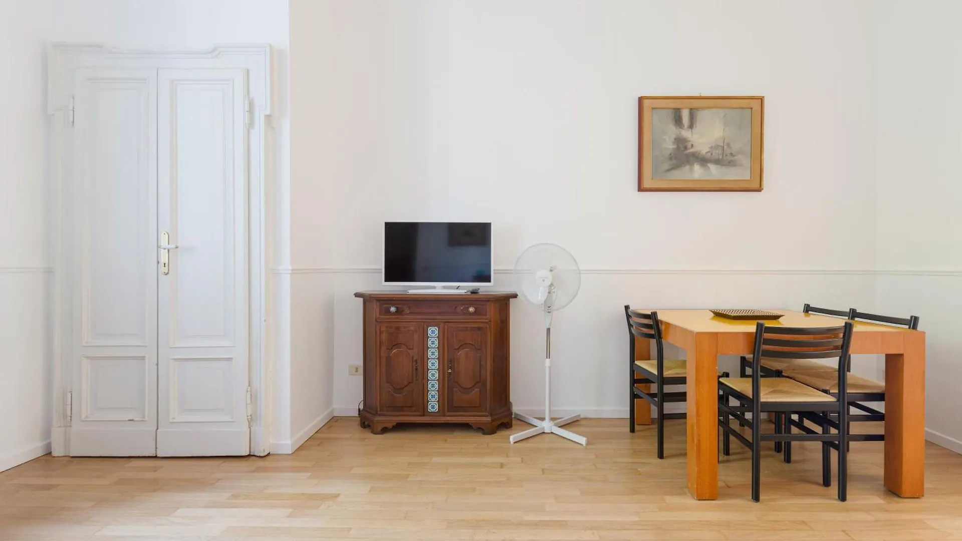 Garibaldi & Isola District Functional Apartment Mailand