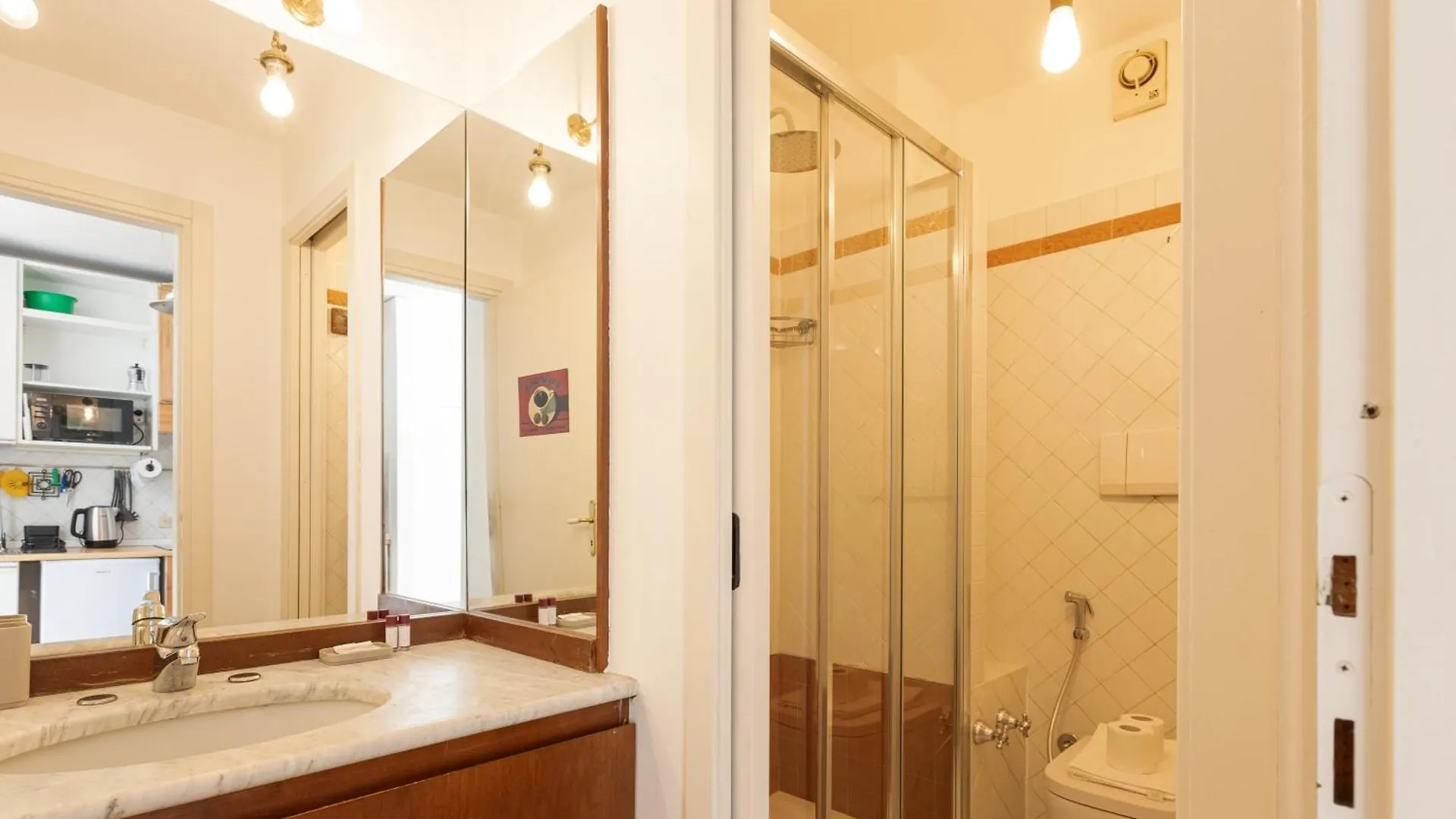 Garibaldi & Isola District Functional Apartment Mailand
